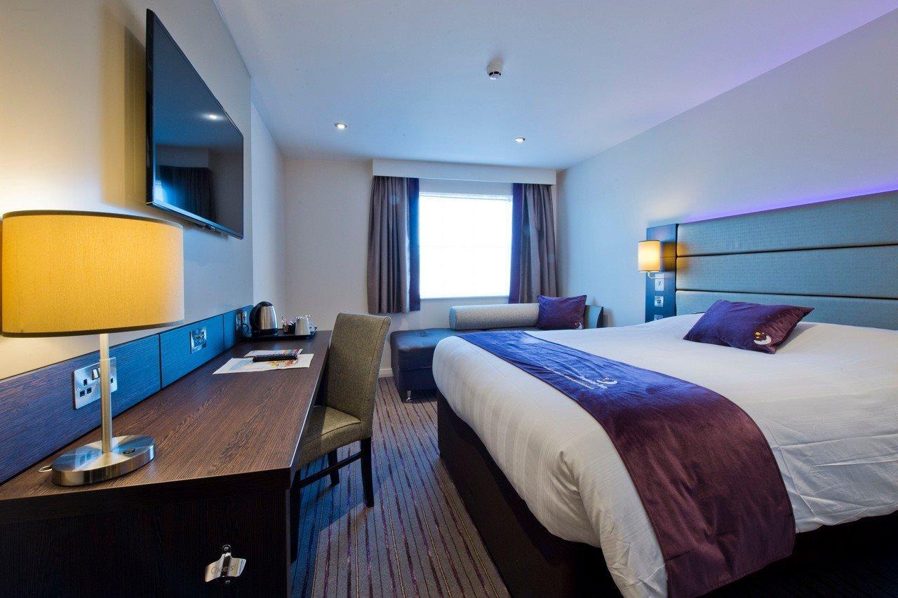 Premier Inn Lewes Town Centre Zewnętrze zdjęcie